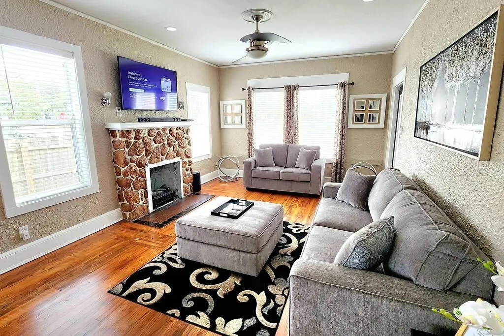 Beautiful Beach Bungalow With No Chore Checkout Daytona Beach 0*,  ABD