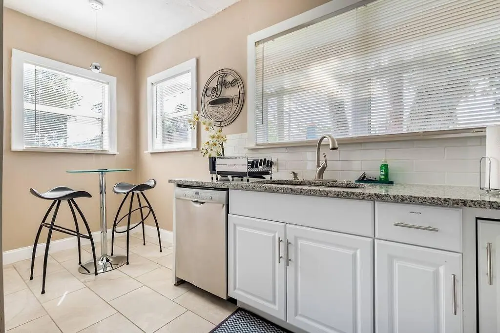 Tatil Evi Beautiful Beach Bungalow With No Chore Checkout Daytona Beach